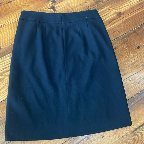 Anne Taylor Loft Sailor Pencil Black and Gold Skirt with gold buttons size 2 - Picture 8 of 10